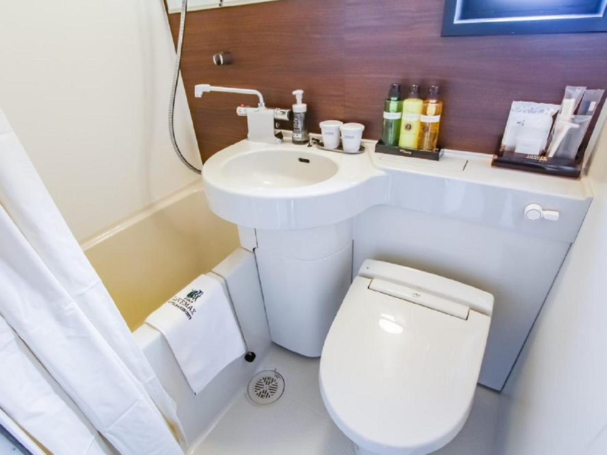 Hotel Livemax Premium Umeda East Osaka Buitenkant foto